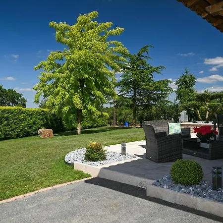 Oda ve Kahvaltı Au Doux Repos La Gaubretiere