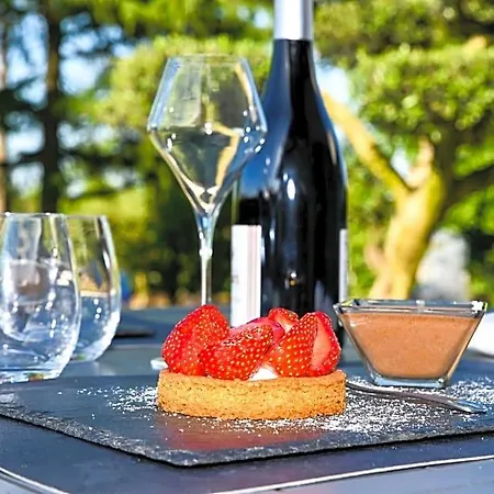 Au Doux Repos Bed & Breakfast 3*