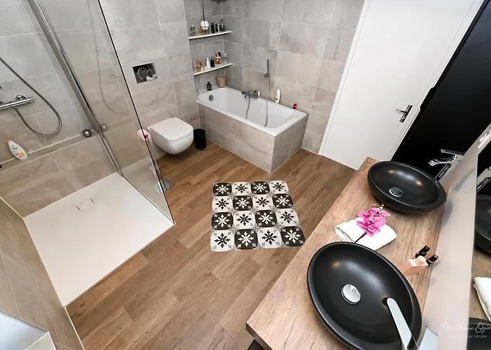 Au Doux Repos Bed & Breakfast La Gaubretiere