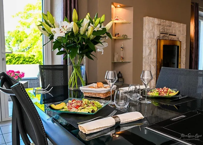 Au Doux Repos Bed & Breakfast